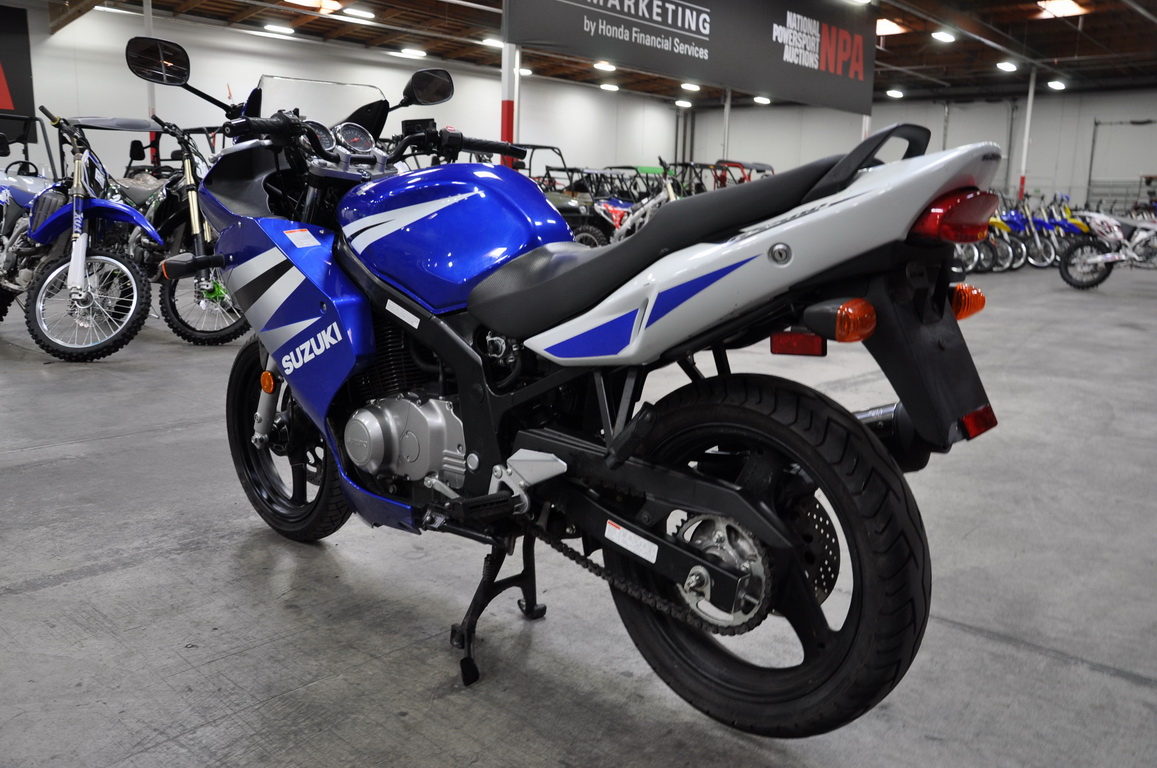 Купить мотоцикл Suzuki GS500F 2004 фото 7